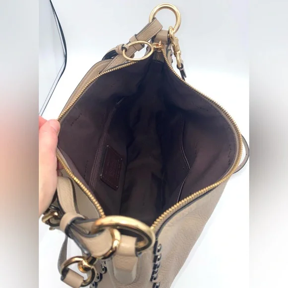 Coach Sutton Hobo With Scallop Rivets - Picture 7 of 8